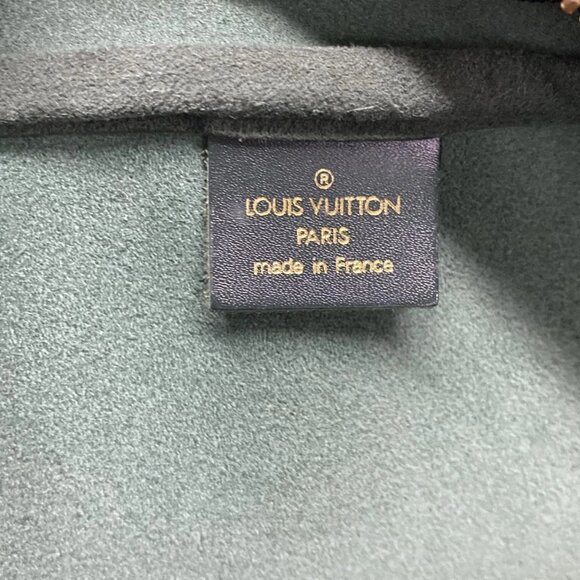 LOUIS VUITTON Kendall PM Epi Taiga Boston Bag Hand Bag 451-081025 - Picture 13 of 13